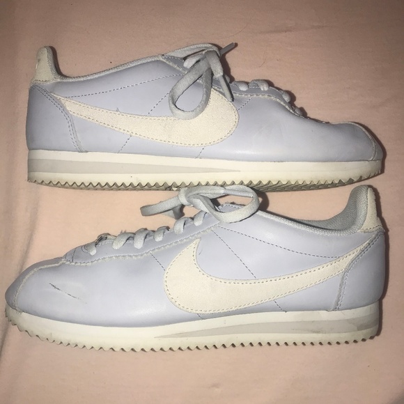 pastel nike cortez